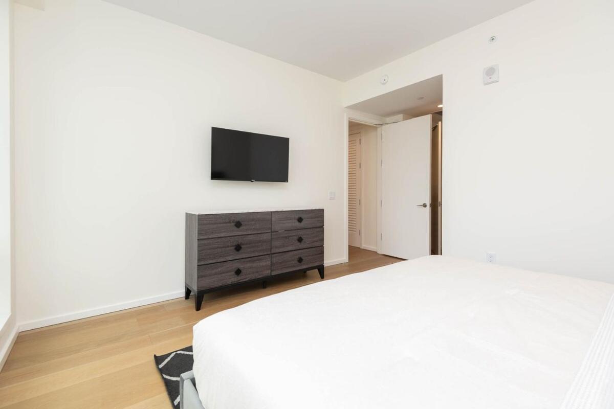 Appartement Snug 3br Highrise With Pool, & Rooftop Views *
