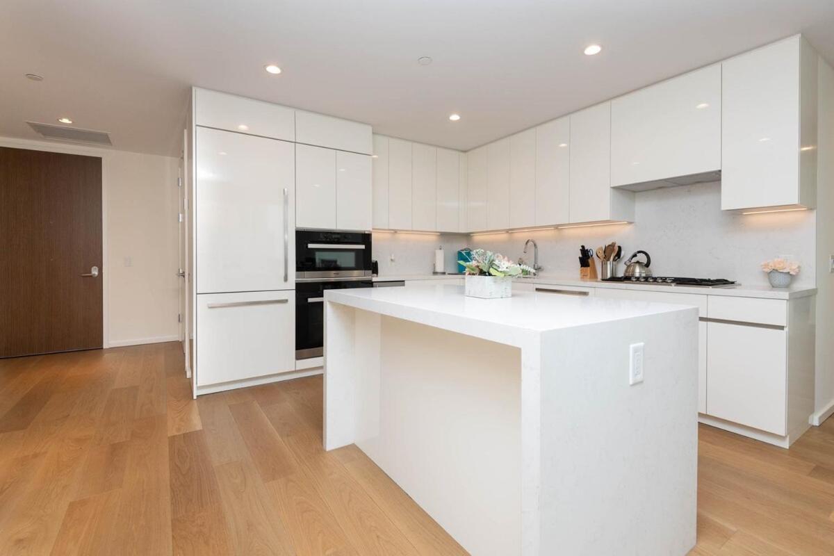 Appartement Snug 3br Highrise With Pool, & Rooftop Views *